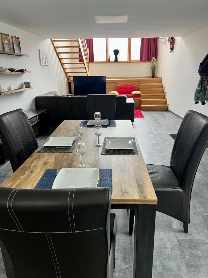 Capstay La Louviere Exterior photo